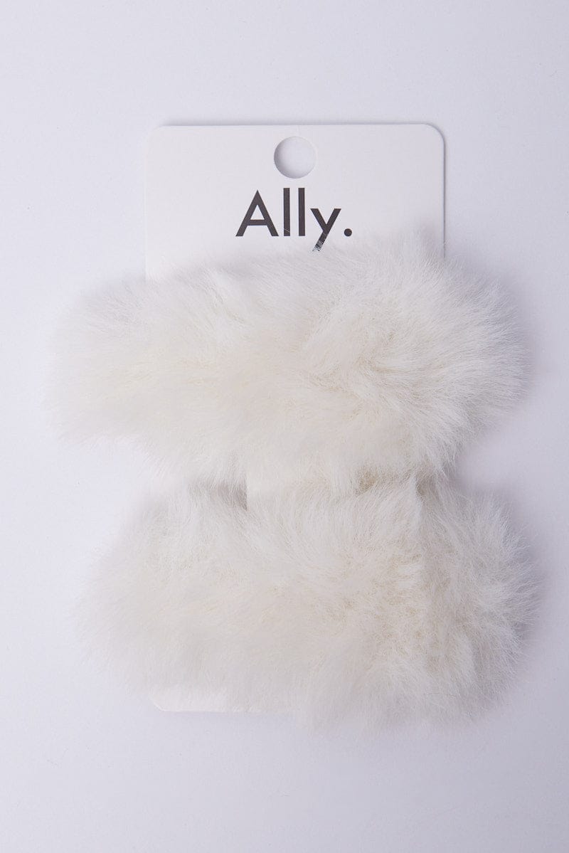 White 2 Pack Faux Fur Hair Clips