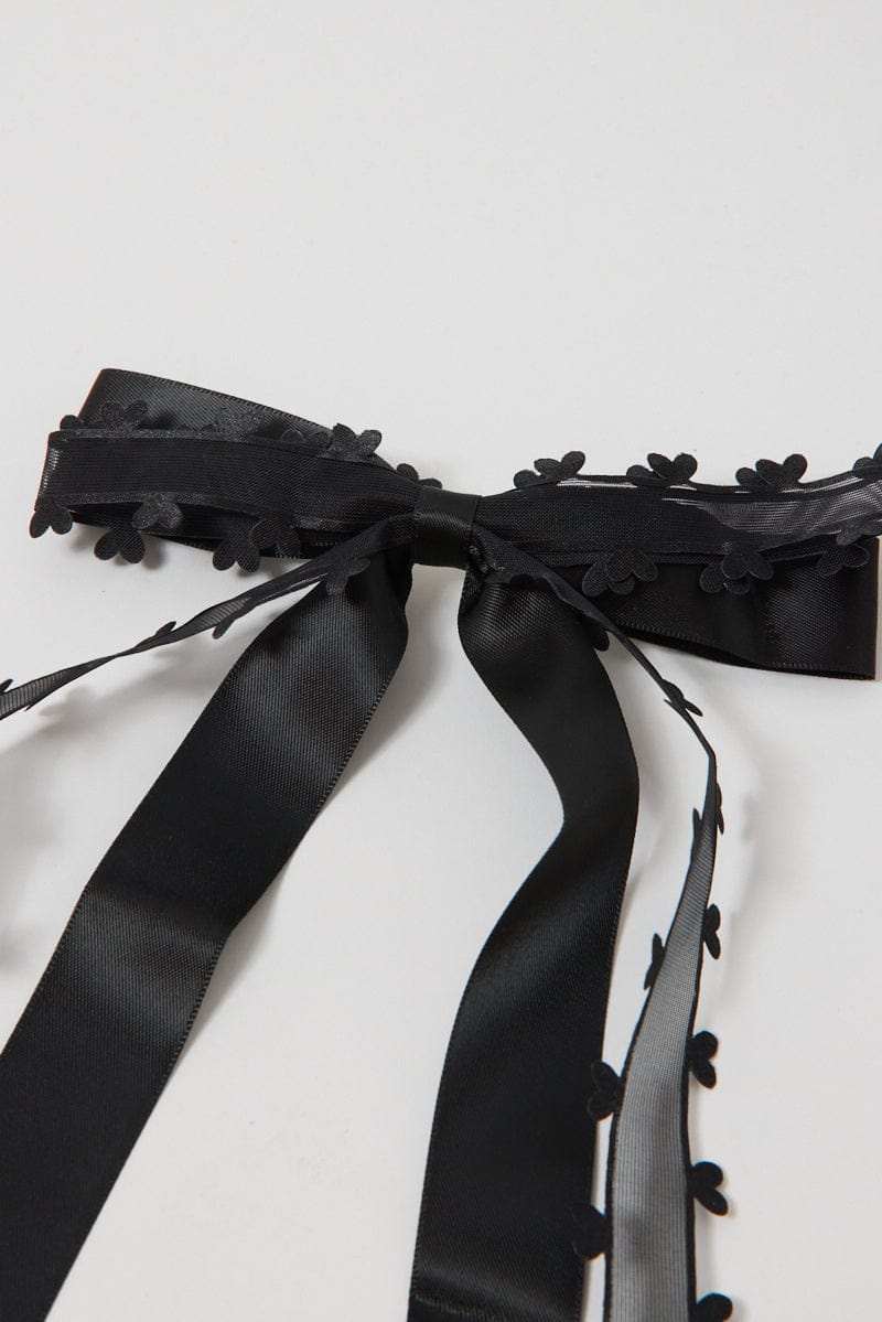 Black Heart Detail Hair Bow