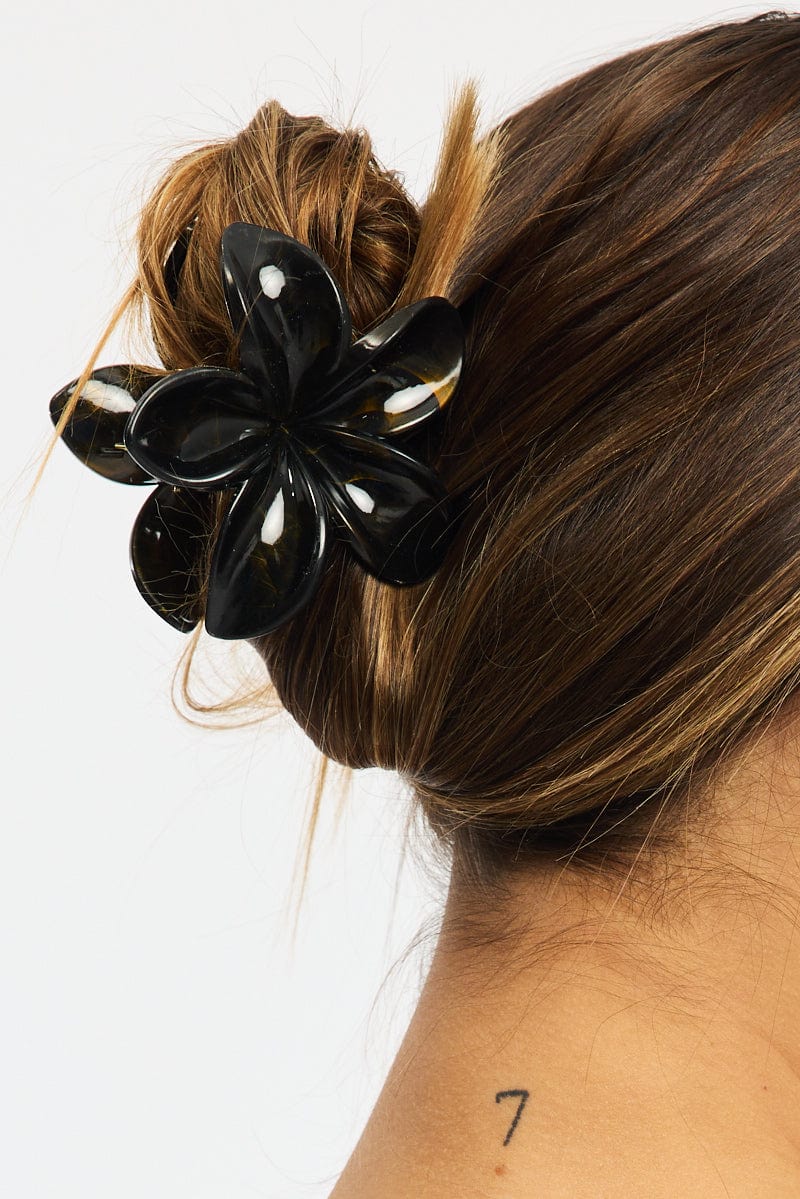 Black Marbled Flower Claw Clip